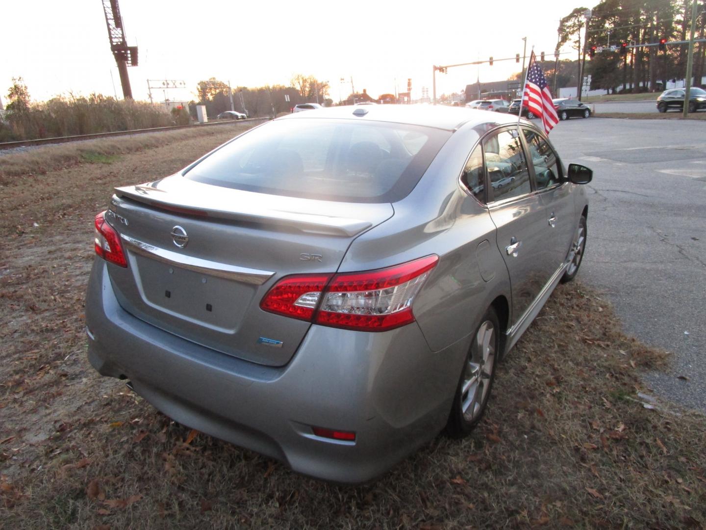 2013 Gray Nissan Sentra S 6MT (3N1AB7AP5DL) with an 2.0L L4 DOHC 16V engine, 6-Speed Autoamtic transmission, located at 2553 Airline Blvd, Portsmouth, VA, 23701, (757) 488-8331, 36.813889, -76.357597 - Photo#5